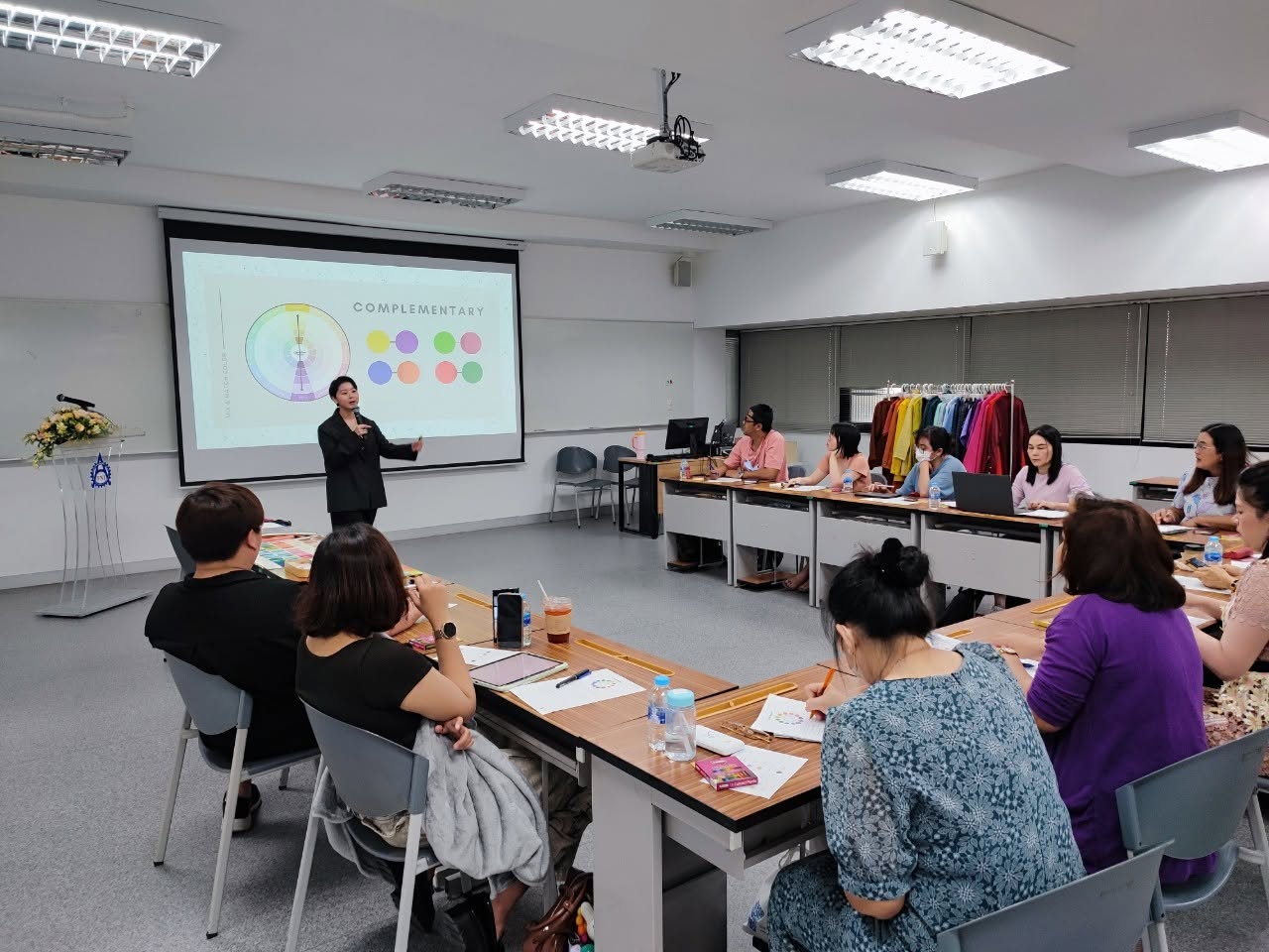 บรรยากาศการเรียนรู้และแลกเปลี่ยนประสบการณ์