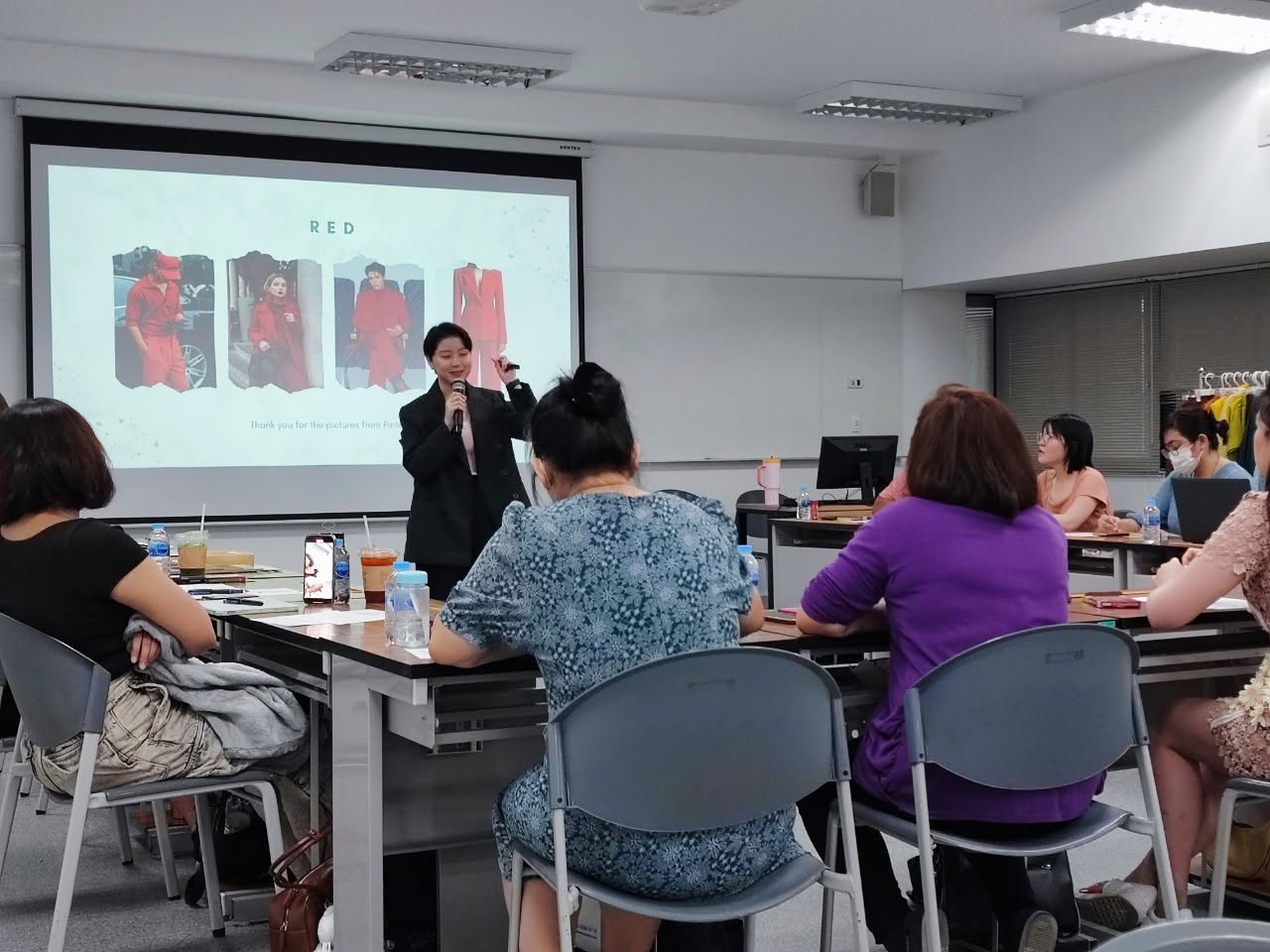 บรรยากาศการเรียนรู้และแลกเปลี่ยนประสบการณ์